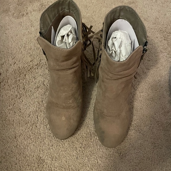 Fringe Booties - Picture 4 of 4